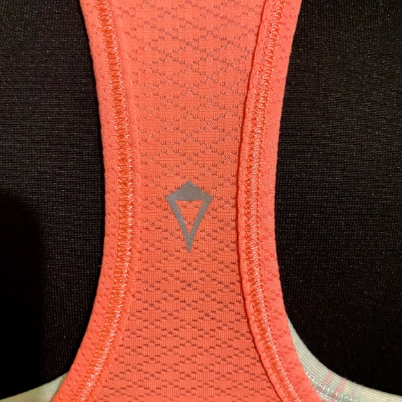 Ivivva by Lululemon Girls Coral Double Dutch Racerback Tank - Size 14 - Picture 5 of 8